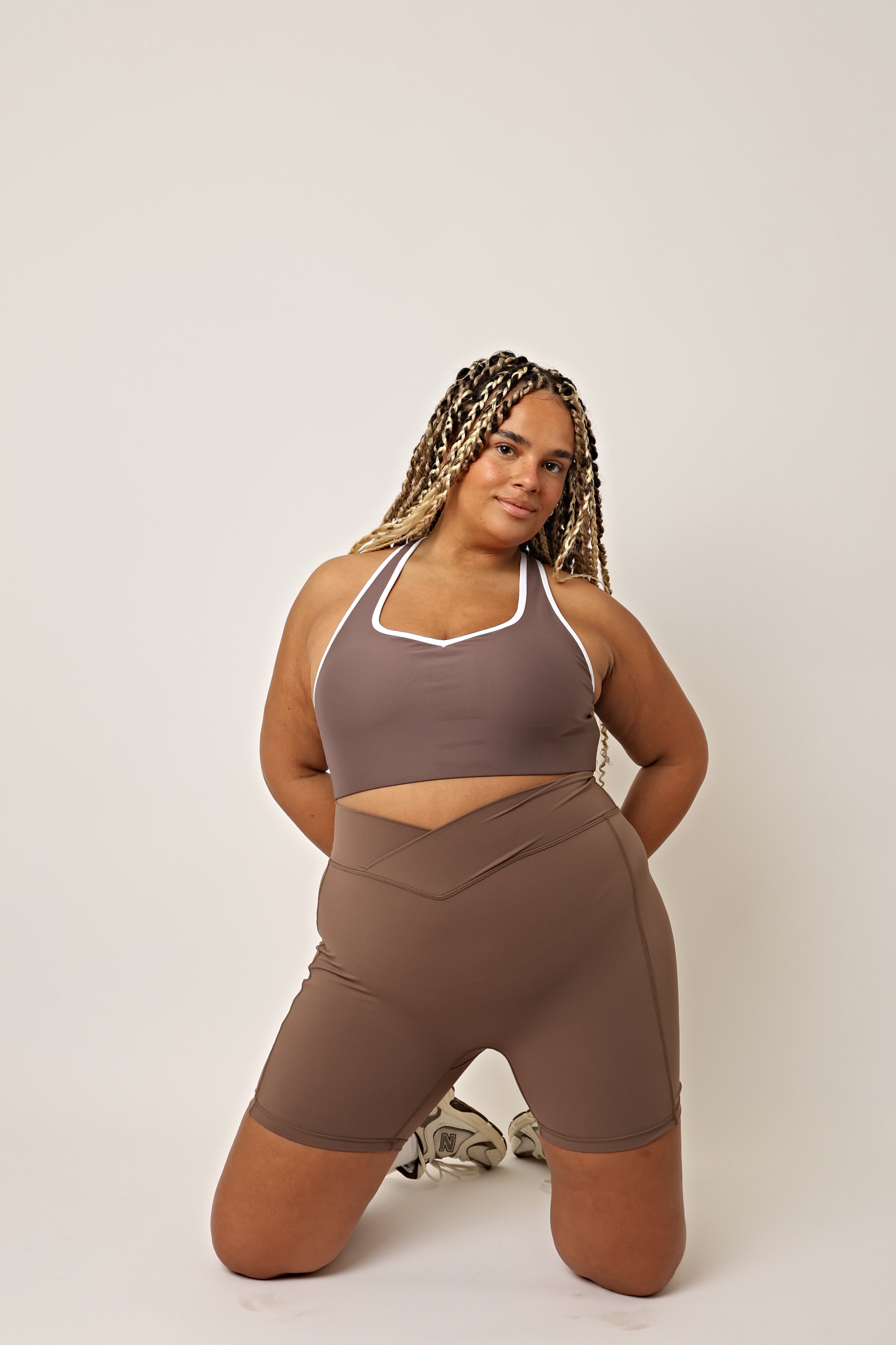 EMPOWER Sports Bra - Walnut