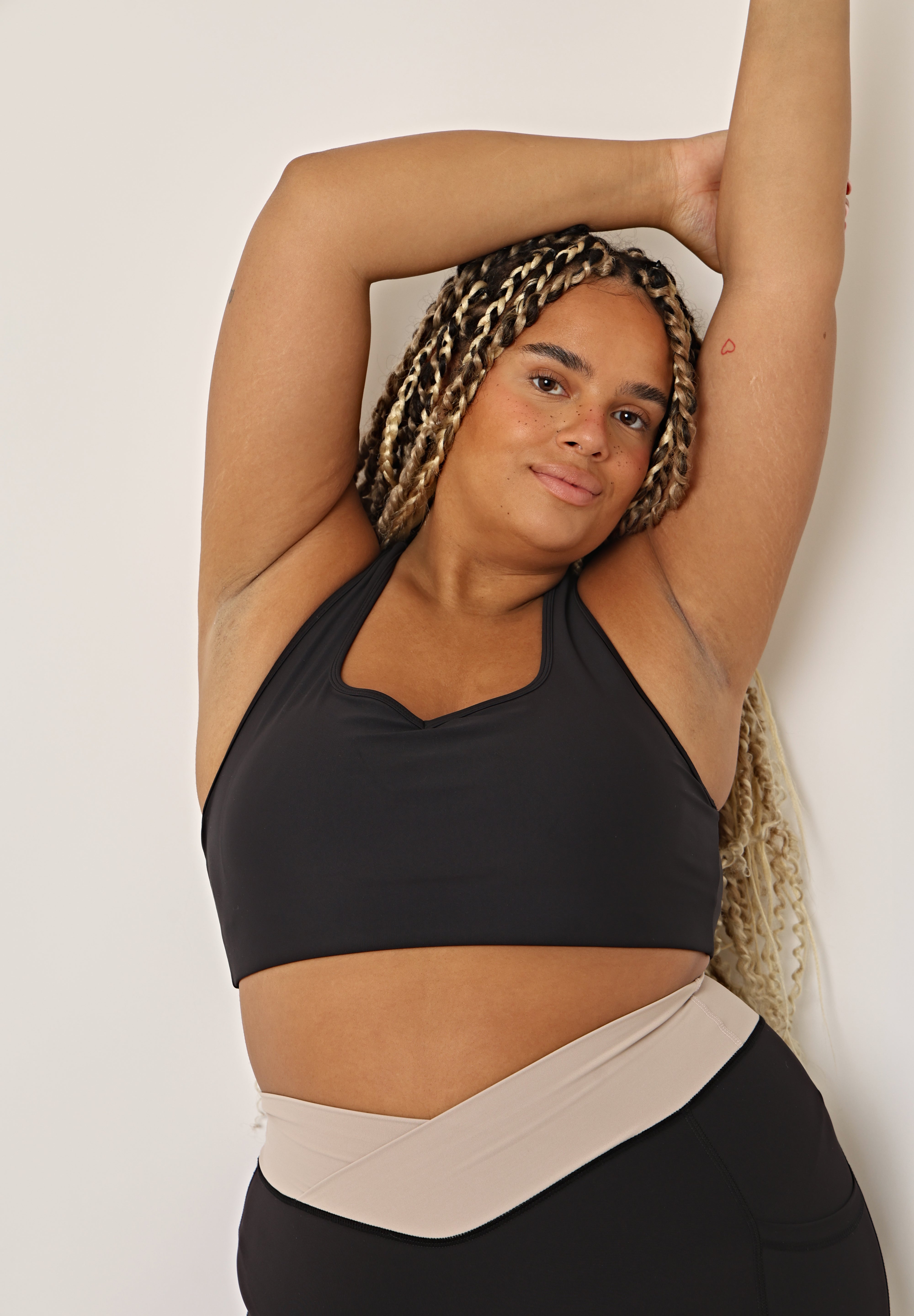 EMPOWER Sports Bra - Onyx